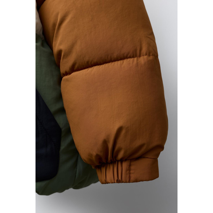 СТЕГАНАЯ КУРТКА COLOR BLOCK WATER REPELLENT