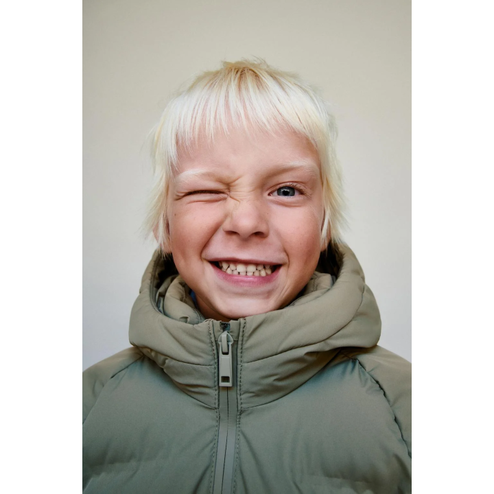 СТЕГАНАЯ КУРТКА WATER REPELLENT С КАПЮШОНОМ