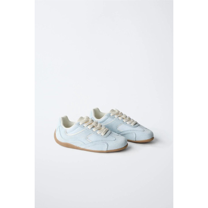 КРОССОВКИ В ПАСТЕЛЬНЫХ ТОНАХ