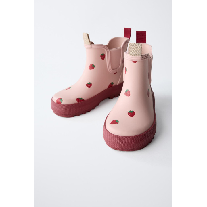 РЕЗИНОВЫЕ САПОГИ С КЛУБНИКОЙ