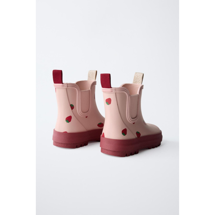 РЕЗИНОВЫЕ САПОГИ С КЛУБНИКОЙ