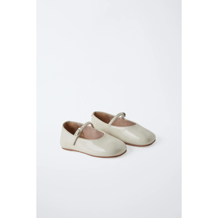 Лаковые балетки для девочек