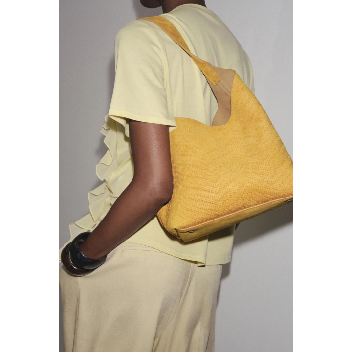 ПЛЕТЕНАЯ ЗАМШЕВАЯ СУМКА