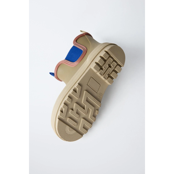 РЕЗИНОВЫЕ САПОГИ С ЭЛАСТИЧНОЙ ВСТАВКОЙ