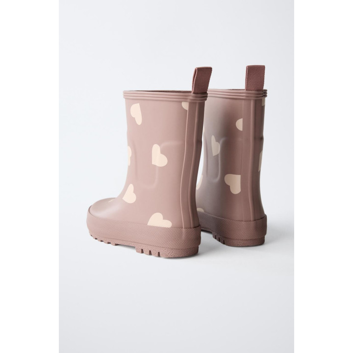 РЕЗИНОВЫЕ САПОГИ С СЕРДЕЧКАМИ