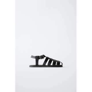 БОСОНОЖКИ С ПРЯЖКАМИ