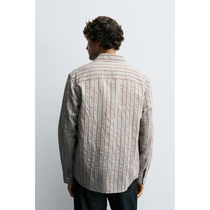 РУБАШКА ИЗ СТРУЯЩЕЙСЯ ТКАНИ В ПОЛОСКУ