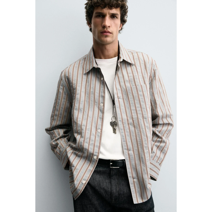 РУБАШКА ИЗ СТРУЯЩЕЙСЯ ТКАНИ В ПОЛОСКУ