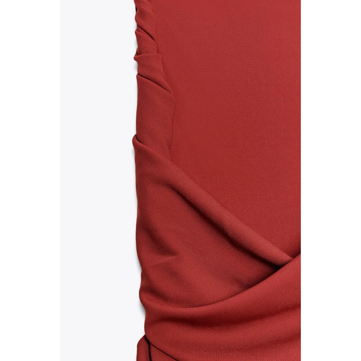 ДЛИННОЕ ПЛАТЬЕ СО СБОРКАМИ