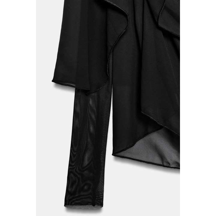 ТОП ИЗ ПОЛУПРОЗРАЧНОЙ ТКАНИ С РУКАВАМИ-НАКИДКАМИ