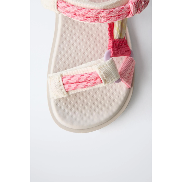 Босоножки технические с открытыми пятками