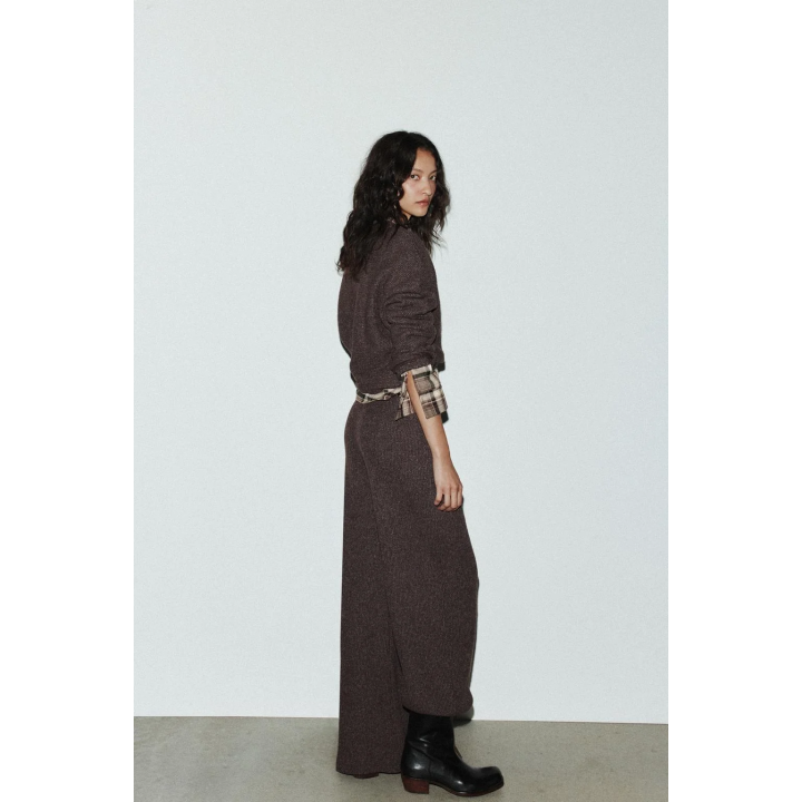 ШИРОКИЕ БРЮКИ ИЗ МЯГКОЙ ТКАНИ