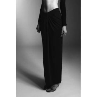 ДЛИННАЯ ЮБКА ИЗ КРЕПА СО СБОРКАМИ