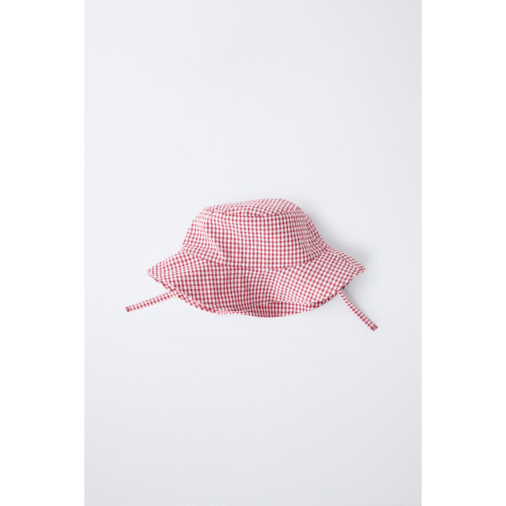 Ведущий ведро в клетку гардин