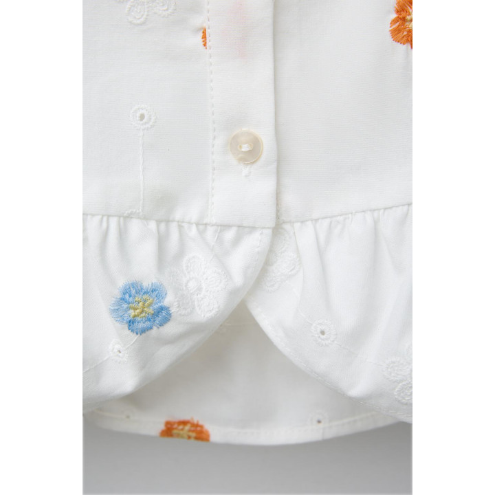 РУБАШКА ИЗ ПОПЛИНА С ВЫШИВКОЙ В ВИДЕ ЦВЕТОВ