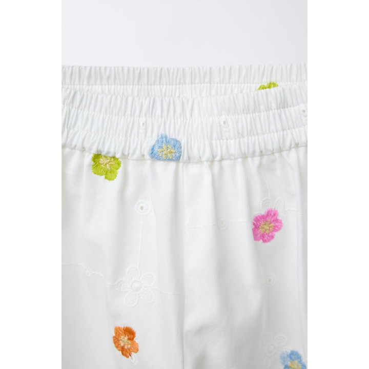 ПОПЛИНОВЫЕ БРЮКИ С ЦВЕТОЧНОЙ ВЫШИВКОЙ