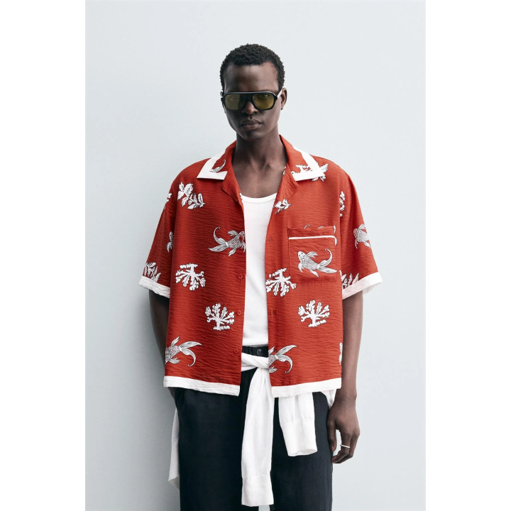 РУБАШКА С ПРИНТОМ «КАРПЫ»