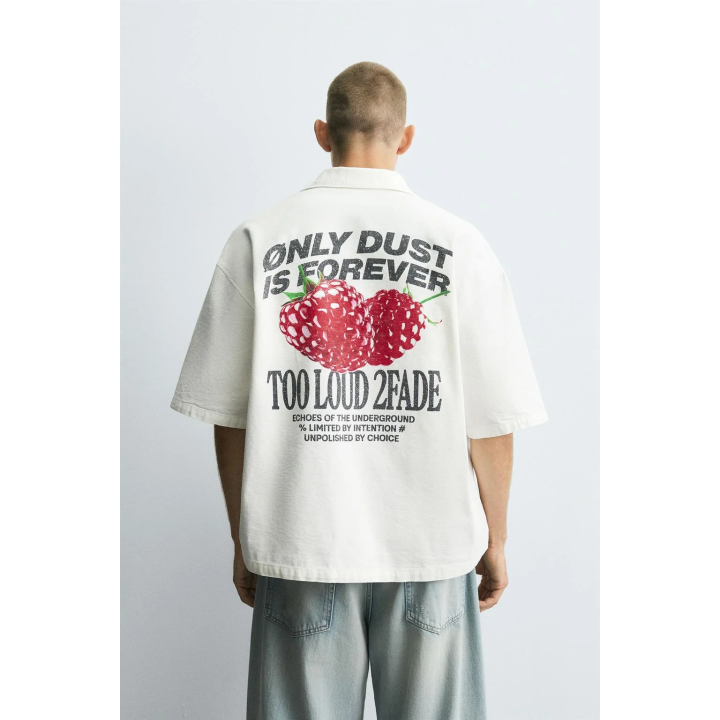 РУБАШКА ИЗ РЕЛЬЕФНОЙ ТКАНИ С ПРИНТОМ