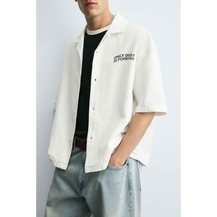 РУБАШКА ИЗ РЕЛЬЕФНОЙ ТКАНИ С ПРИНТОМ