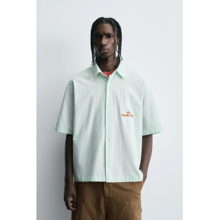 Рубашка в полоску с контрастным слоганом