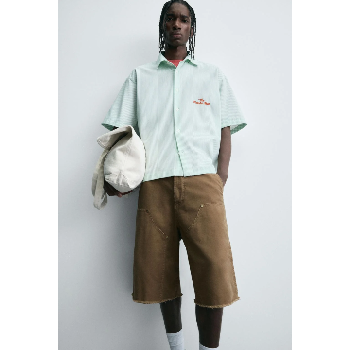 Рубашка в полоску с контрастным слоганом