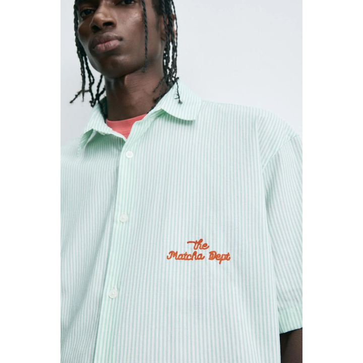 Рубашка в полоску с контрастным слоганом