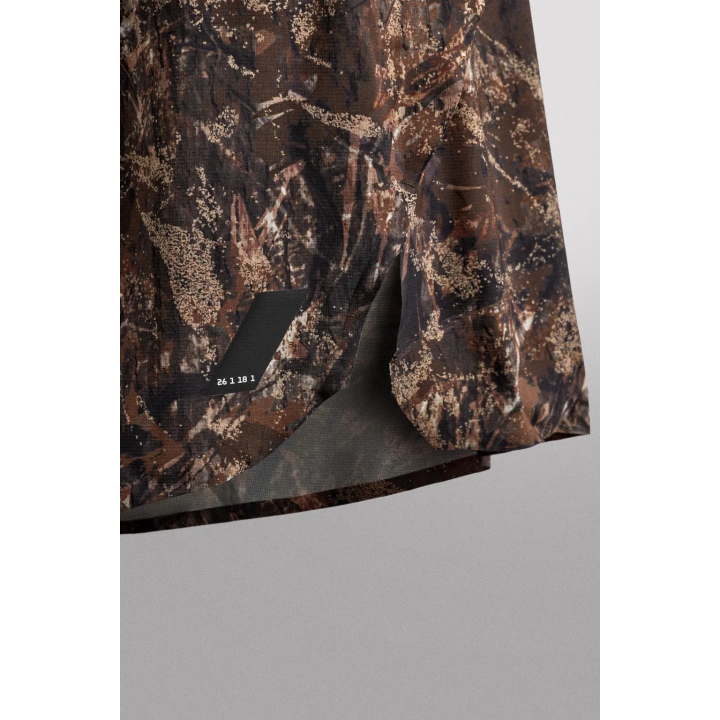 БЕГОВЫЕ ШОРТЫ С ПРИНТОМ В ВИДЕ ДЕРЕВЬЕВ