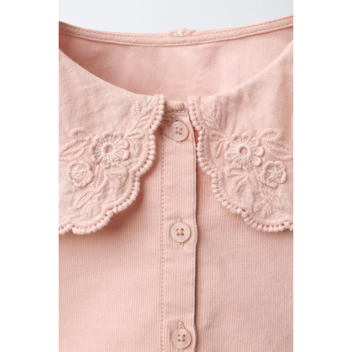 ВЕЛЬВЕТОВАЯ РУБАШКА С ОТЛОЖНЫМ ВОРОТНИКОМ И ВЫШИВКОЙ