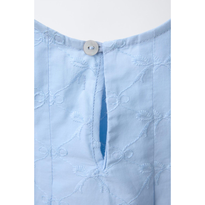 ТОП С ВЫШИВКОЙ И БАНТАМИ