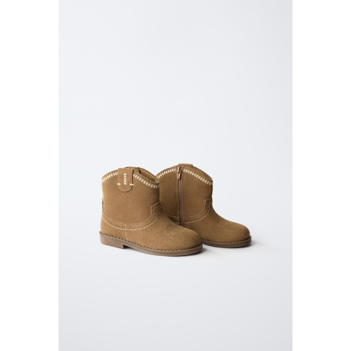 КОЖАНЫЕ САПОГИ В КОВБОЙСКОМ СТИЛЕ