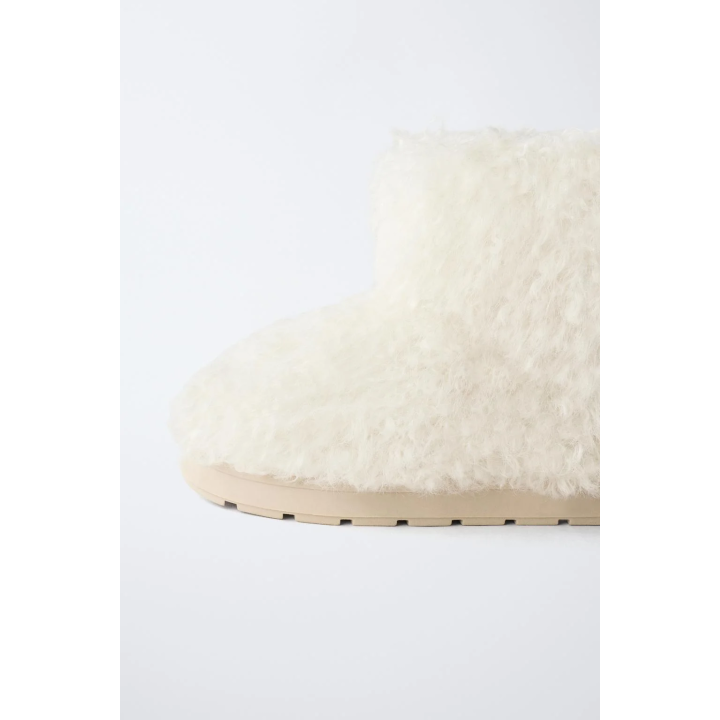 СНЕЖНЫЕ БОТИНКИ ИЗ ИСКУССТВЕННОГО МЕХА