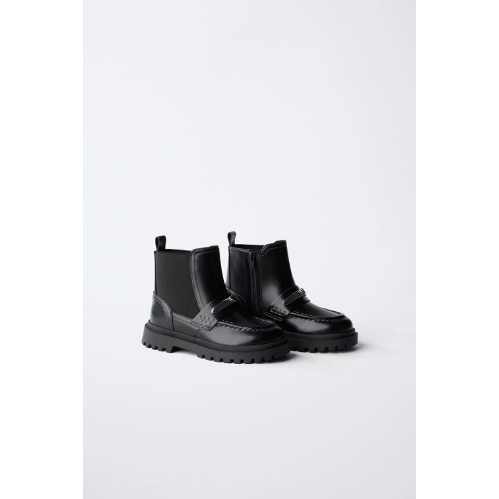 БОТИНКИ С МЕТАЛЛИЧЕСКИМ СЕРДЦЕМ