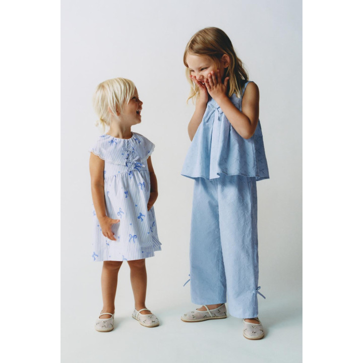 ПЛАТЬЕ В ПОЛОСКУ С БАНТИКАМИ