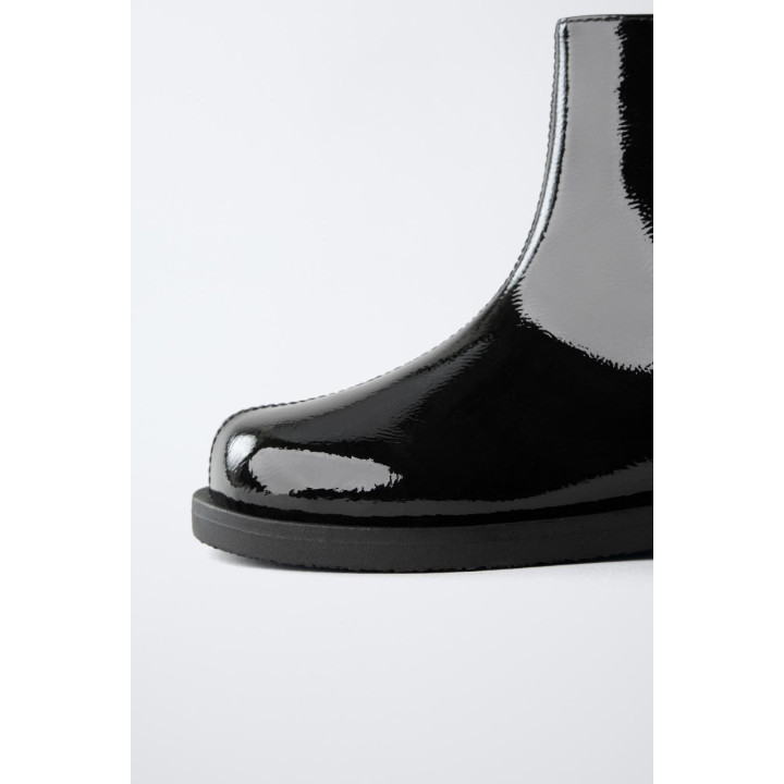 ЛАКИРОВАННЫЕ БОТИНКИ