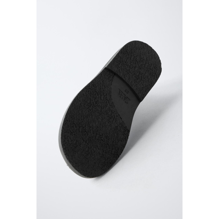 ЛАКИРОВАННЫЕ БОТИНКИ