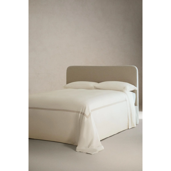 SATEEN DUVET COVER WITH BORDER (300 THREAD COUNT)