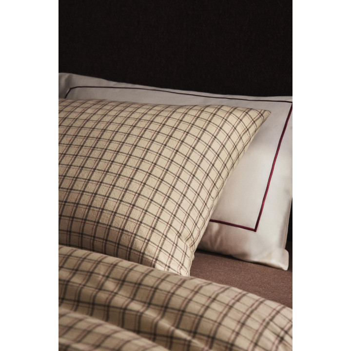 Наволочка из фланели в клетку