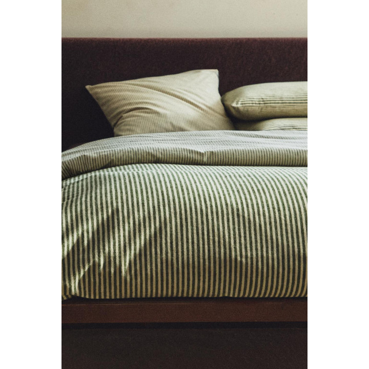 Поворотная покрывало из хлопкового фланели с полосатым дизайном