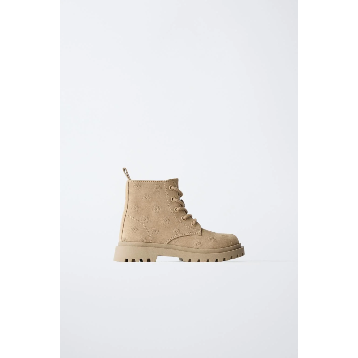 БОТИНКИ С ЦВЕТАМИ