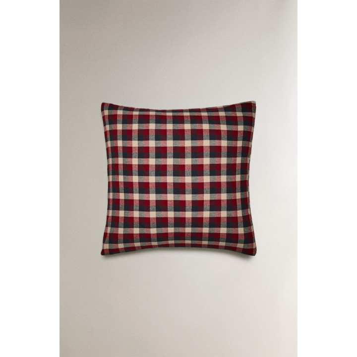 Рождественская наволочка из хлопкового фланелевого пледа в клетку