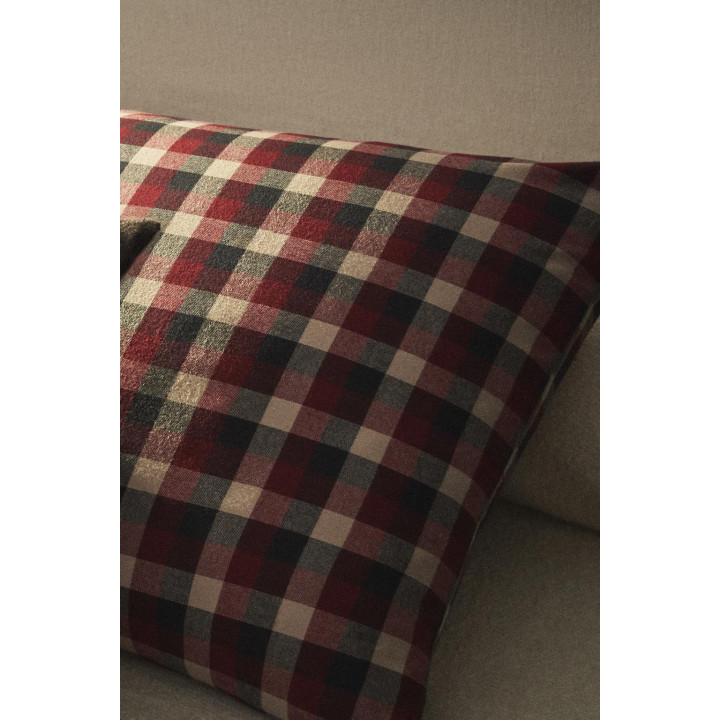 Рождественская наволочка из хлопкового фланелевого пледа в клетку