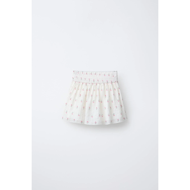 ЮБКА-ШОРТЫ С ВОЛАНАМИ И ЦВЕТОЧНЫМ ПРИНТОМ