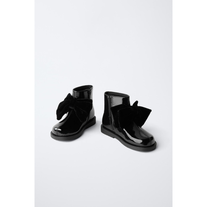 ЛАКИРОВАННЫЕ БОТИНКИ С БАНТОМ