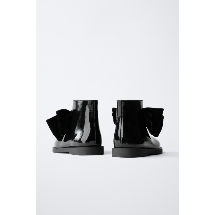 ЛАКИРОВАННЫЕ БОТИНКИ С БАНТОМ