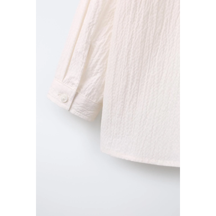 РУБАШКА С РЕЛЬЕФНЫМ ВОРОТНИКОМ-СТОЙКОЙ