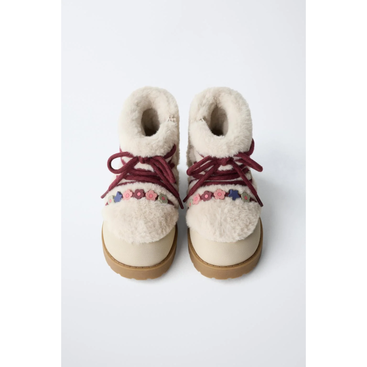 БОТИНКИ С БИСЕРОМ И ИСКУССТВЕННЫМ МЕХОМ