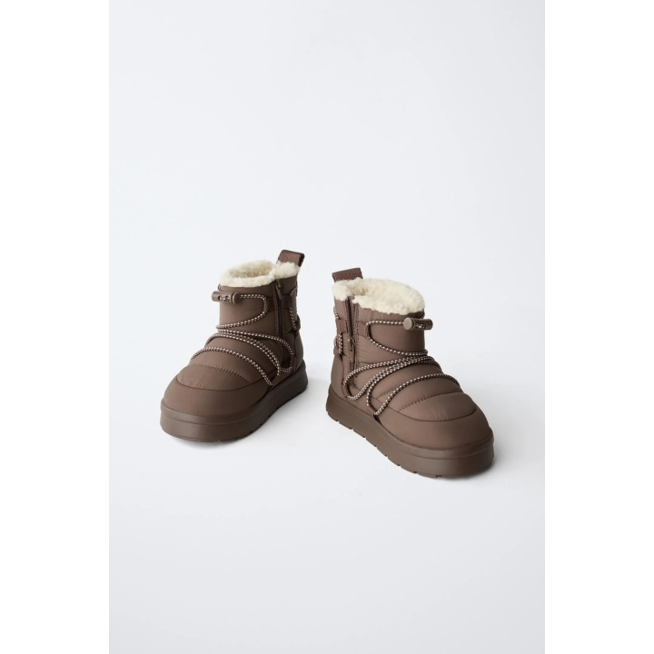 Ботинки из водоотталкивающего нейлона