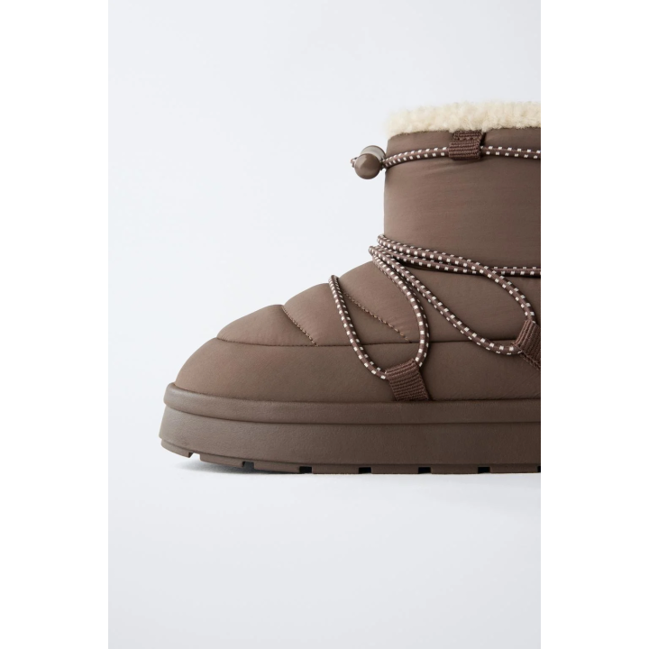 Ботинки из водоотталкивающего нейлона