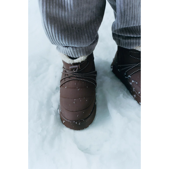 Ботинки из водоотталкивающего нейлона