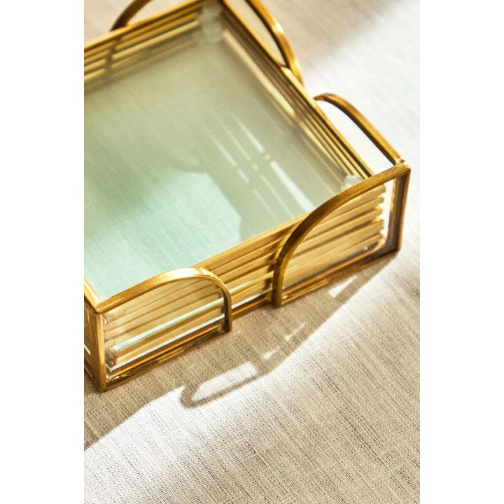 НАБОР ИЗ 6 СТЕКЛЯННЫХ ПОДСТАВОК С МЕТАЛЛИЧЕСКОЙ ОТДЕЛКОЙ